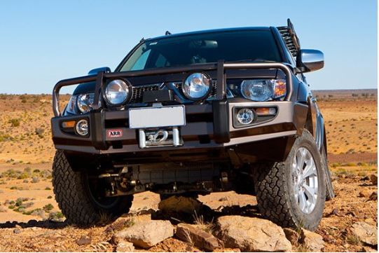 ARB - Defensa Delantera (Compatible con Winch ) FJ Cruiser 07-14