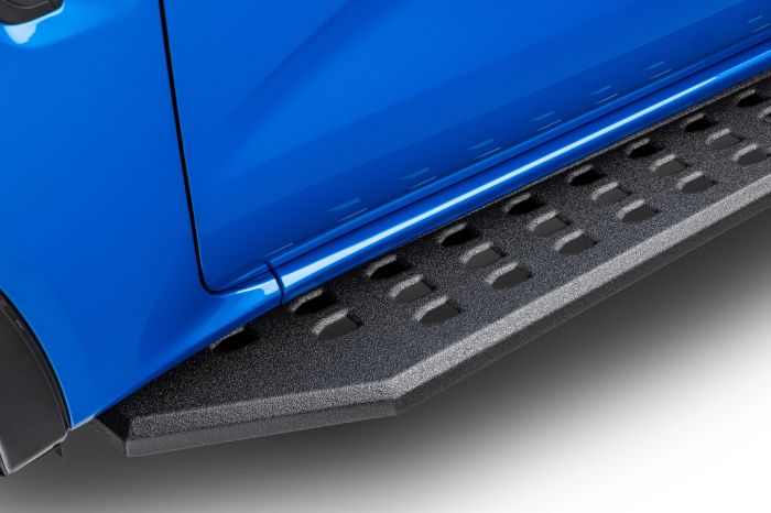 Realtruck - Estribos RB20 Poliurea de 68" para Land Cruiser / GX 550 24 - 25