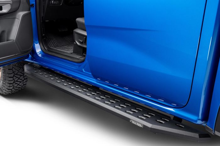 Realtruck - Estribos RB20 Ngo Text de 80" para BYD Shark 24 - 26