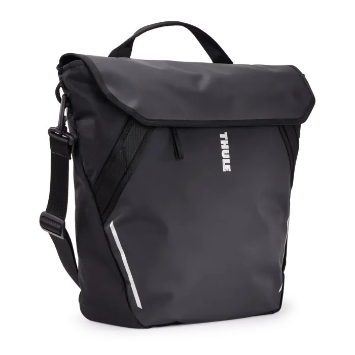 Thule - Alforjas Chasm Courier Thule color Negro de 22L con sistema InLock