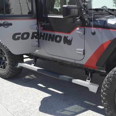 Go Rhino - Estribos Electricos GR Jeep Wrangler JK 07-18 (4 Puertas) - Image 1