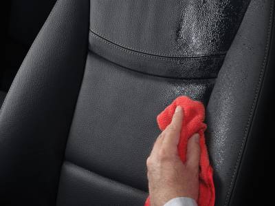 Weathertech - Acondicionador de Cuero Techcare con Aloe Vera - Image 2