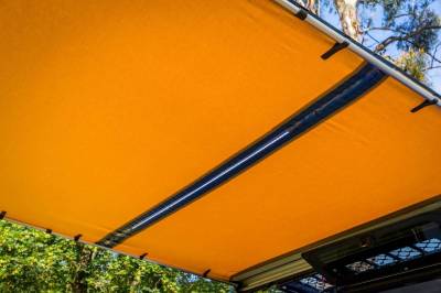 ARB - ARB Awning  (Toldo con luz) con caja de PVC 8.2 x 8.2 FT - Image 3