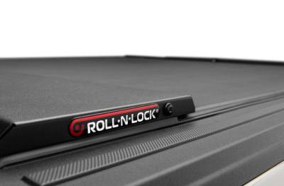 Roll N Lock - Tapa Retráctil Roll N Lock Serie M 5.7' para F-150/Lobo 21-24 Dob Cab - Image 11