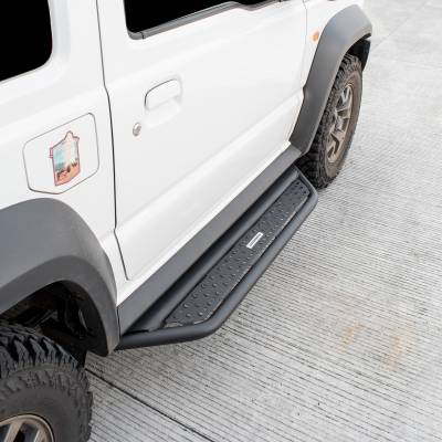 Estribos Dominator D6 Ngo Tex para Jimny 21-24