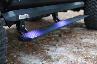 AMP Research - Estribos Electricos AMP XL 3" Ford F-150 15-20 Sup Crew - Image 1