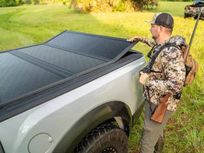 Undercover - Tapa plegable Gator con cargo management para Frontier V6 16-22 - Image 17