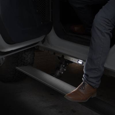 Go Rhino - Estribos electricos GR Pol para Wrangler JL 18-24 (4 Puertas) - Image 3