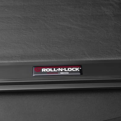 Roll N Lock - Tapa Retráctil Serie M para Tundra 22 - 24 5.7' Dob Cab - Image 11