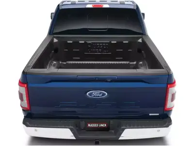 Rugged Liner  - Bedliner Rugged Liner Bajo Riel de 5' 5 Para F-150 / Lobo 21-24 Crew Cab - Image 3