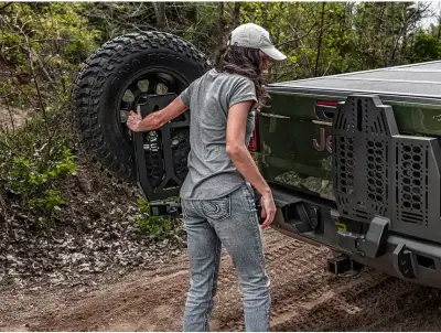 Rugged Ridge - Defensa Trasera Wingmate Rugged Ridge para Gladiator 20 - 25 - Image 18
