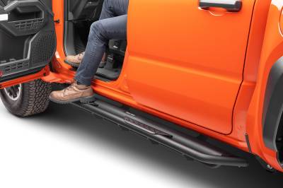 Go Rhino - Estribos Dominator DT de 80" para Frontier V6 23 - 25 - Image 7