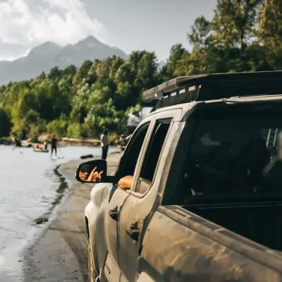 Thule - Montaje en Riel Caprock Thule para Ranger 2023 Dob Cab - Image 7