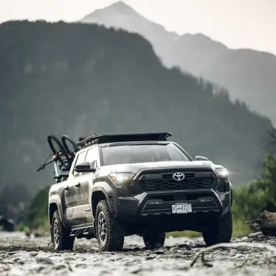 Thule - Montaje en Riel Caprock Thule para Ranger 2023 Dob Cab - Image 8
