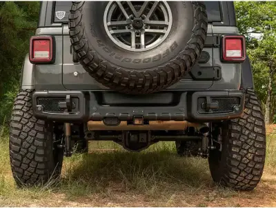 Rugged Ridge - Defensa Trasera Spartacus para Wrangler JK 07 - 18 - Image 8