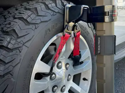Realtruck - Ganchos con strap para Gato Hidraulico Realtruck - Image 7